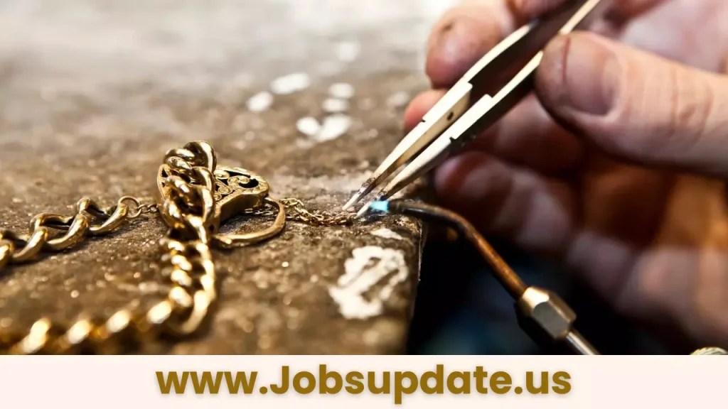 Jewellery Repairer Job at Doucet Latendresse 2024
